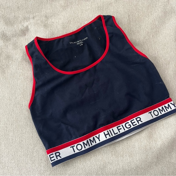 Tommy Hilfiger top - Picture 1 of 1